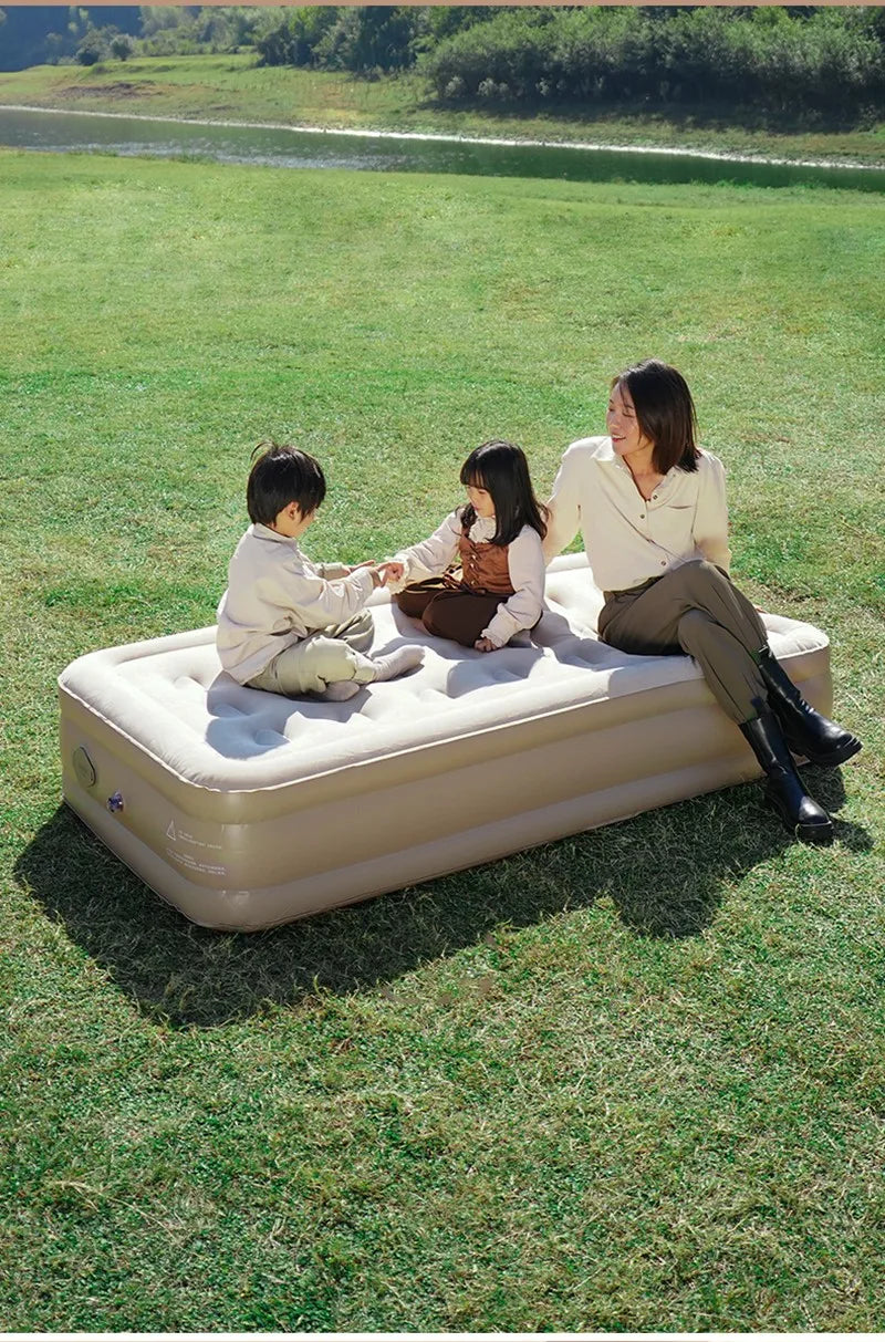 מזרן מתנפח מפנק Ultra Plush – שינה מפנקת בכל מקום